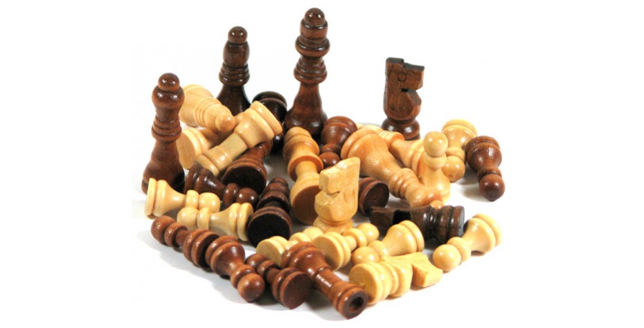 preznet-na-komunie-dla-dziecka-szachy