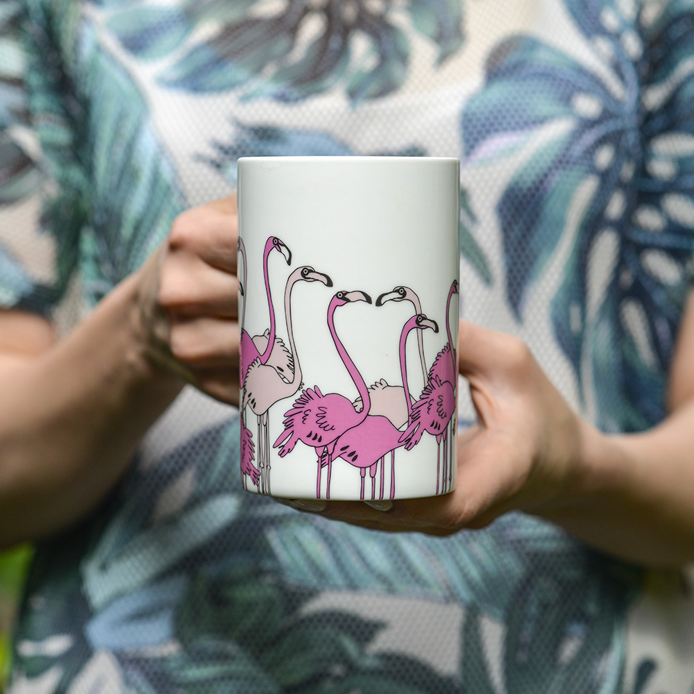fajny-kubek-na-prezent-flamigi-ilustris-1