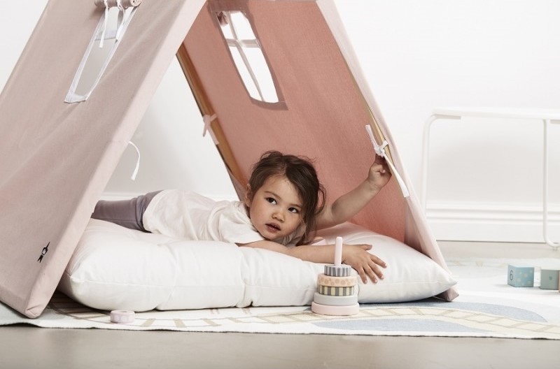 namiot dla dziecka do pokoju dla dziewczynki